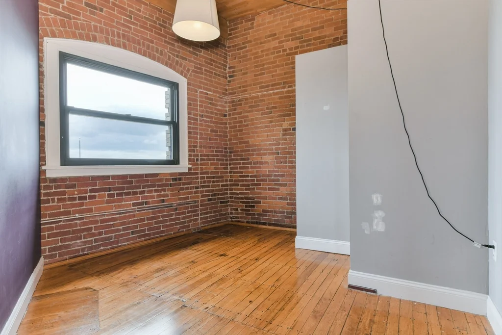 3 bed, 1 bath apartment for rent at 244 Brighton Ave Unit 406, Allston — photo 8 of 15