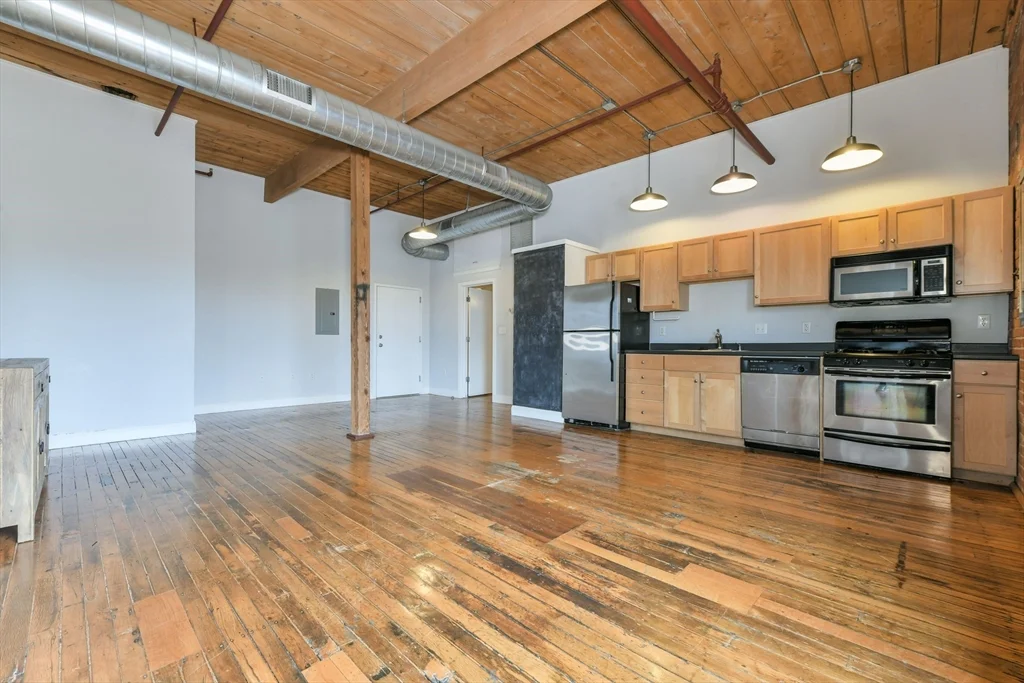 3 bed, 1 bath apartment for rent at 244 Brighton Ave Unit 406, Allston