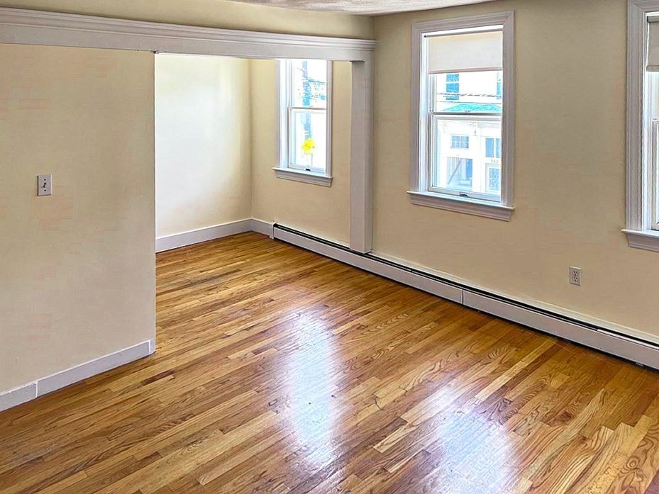 3 bed, 1 bath apartment for rent at 244 Everett St, East Boston — photo 5 of 13