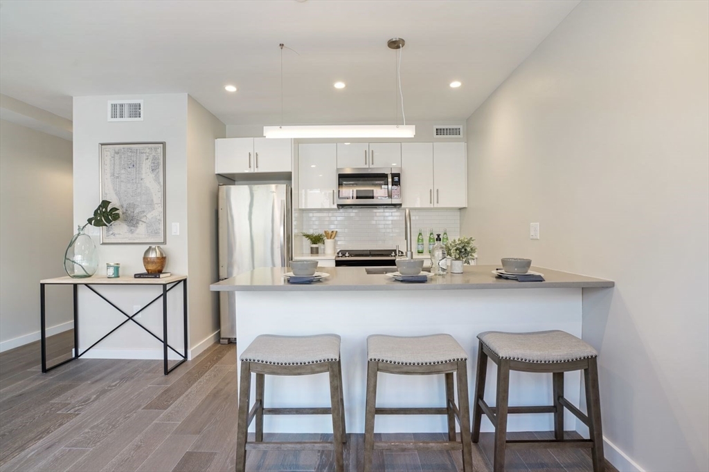 2 bed, 2 bath apartment for rent at 244 Hanover St Unit 410, North End — photo 6 of 18