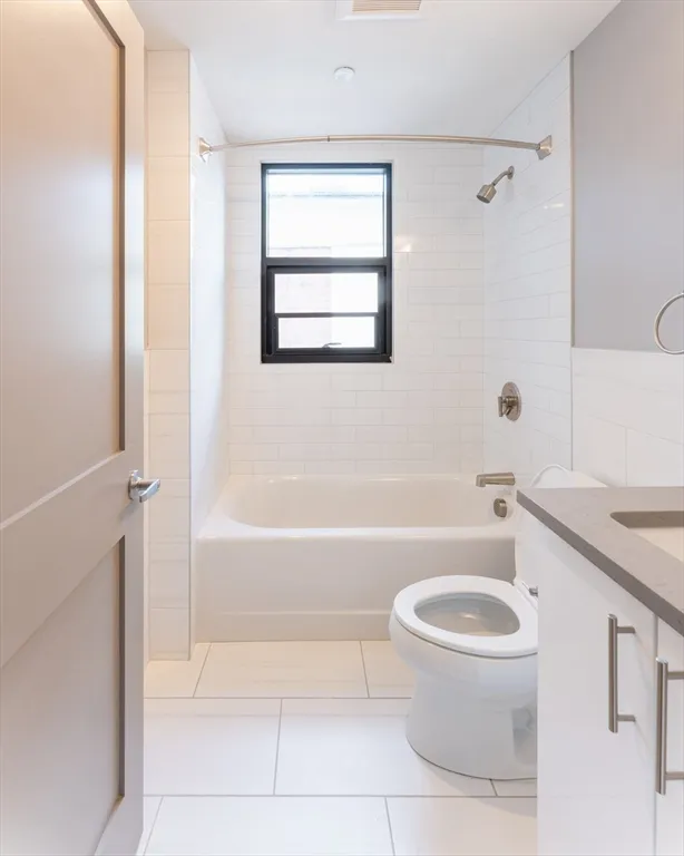 2 bed, 2 bath apartment for rent at 244 Hanover St Unit 610, North End — photo 13 of 16