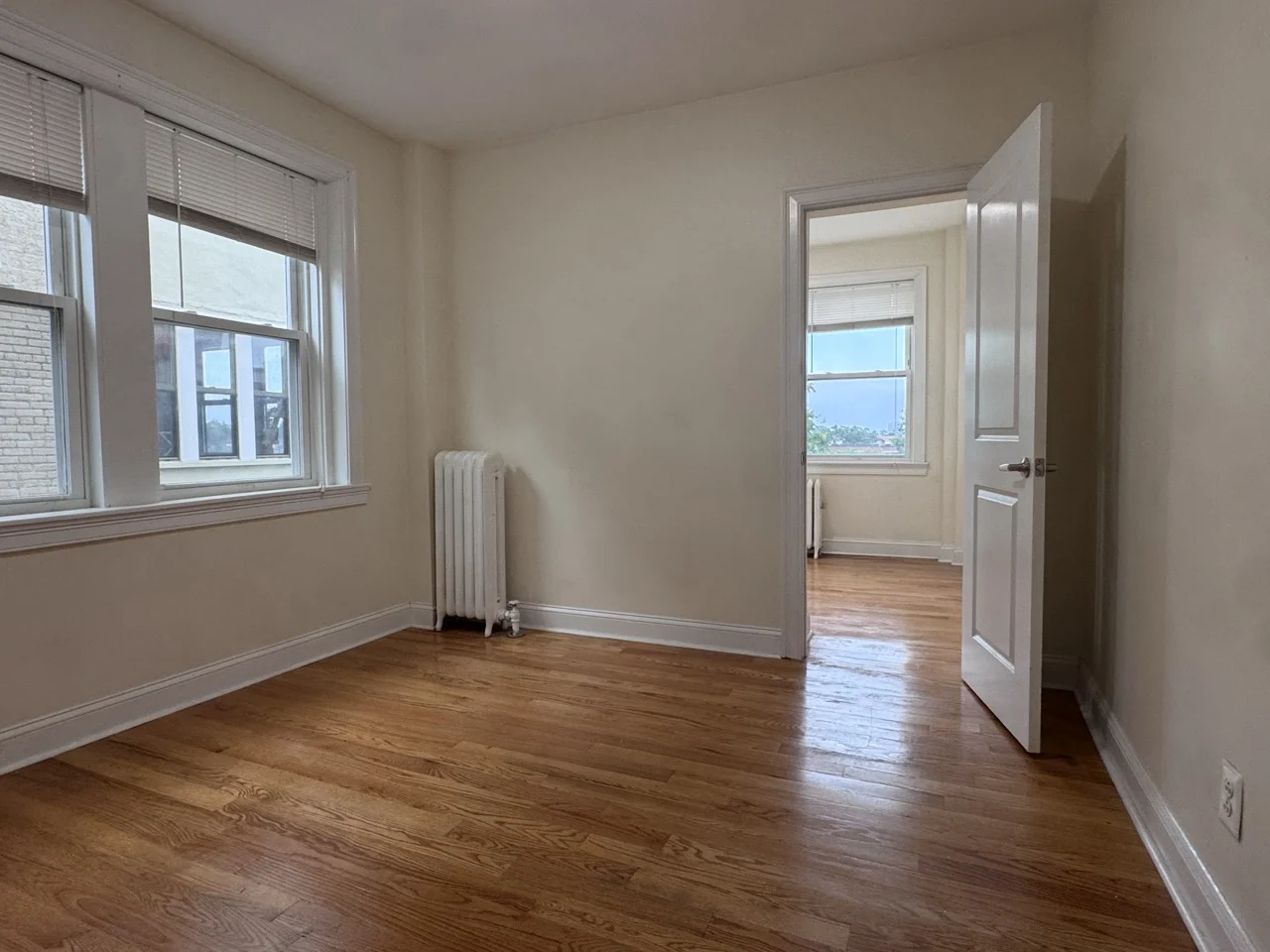2.5 bed, 1 bath apartment for rent at 244 Kelton St Unit 11, Brighton — photo 5 of 8