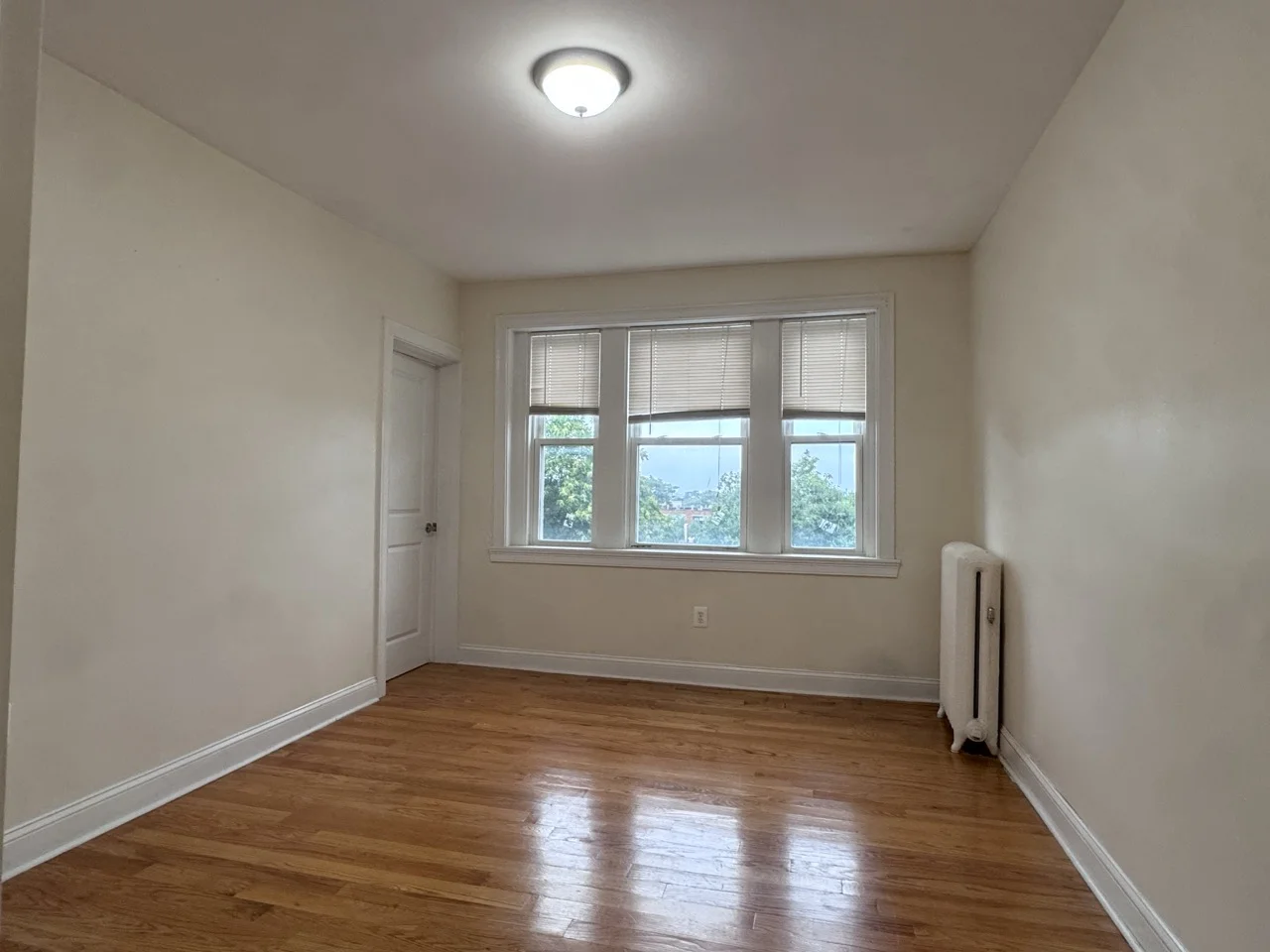 2.5 bed, 1 bath apartment for rent at 244 Kelton St Unit 11, Brighton — photo 3 of 8