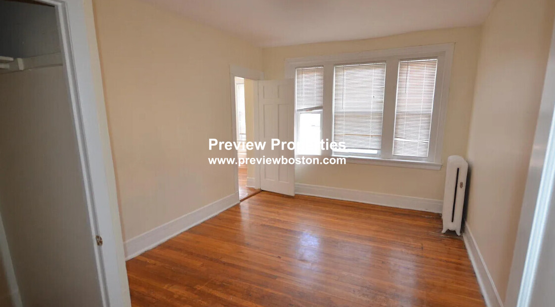 2 bed, 1 bath apartment for rent at 244 Kelton St Unit 6P, Brighton — photo 1 of 7