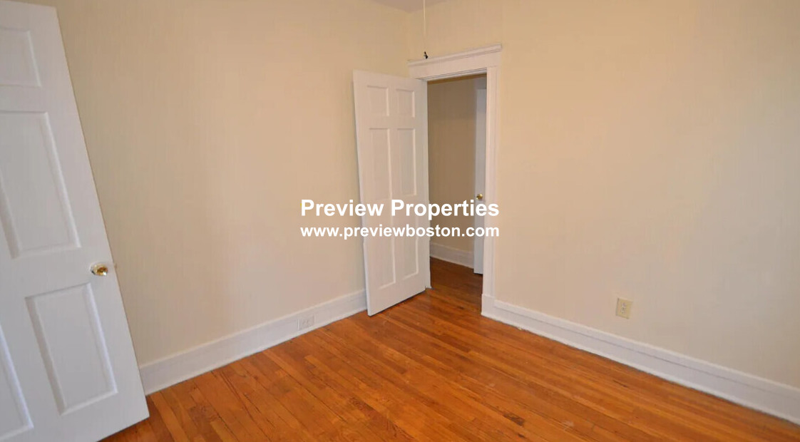2 bed, 1 bath apartment for rent at 244 Kelton St Unit 6P, Brighton — photo 7 of 7