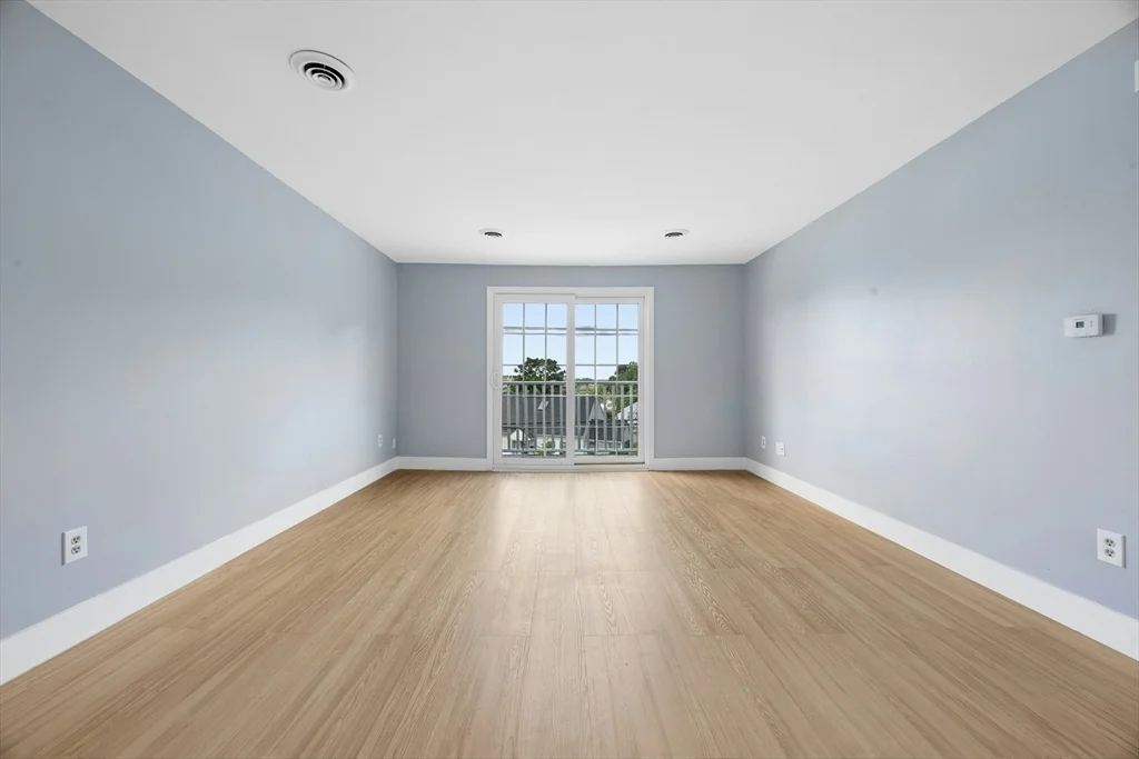 2 bed, 1 bath apartment for rent at 244 Mount Vernon St Unit 9, Lawrence — photo 6 of 37