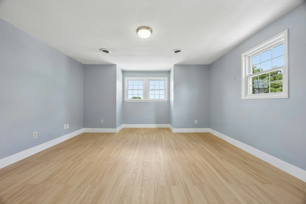 2 bed, 1 bath apartment for rent at 244 Mount Vernon St Unit 9, Lawrence — photo 23 of 37