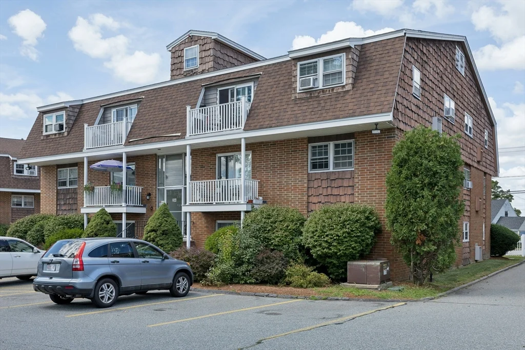 2 bed, 1 bath apartment for rent at 244 Mount Vernon St Unit 9, Lawrence — photo 30 of 37