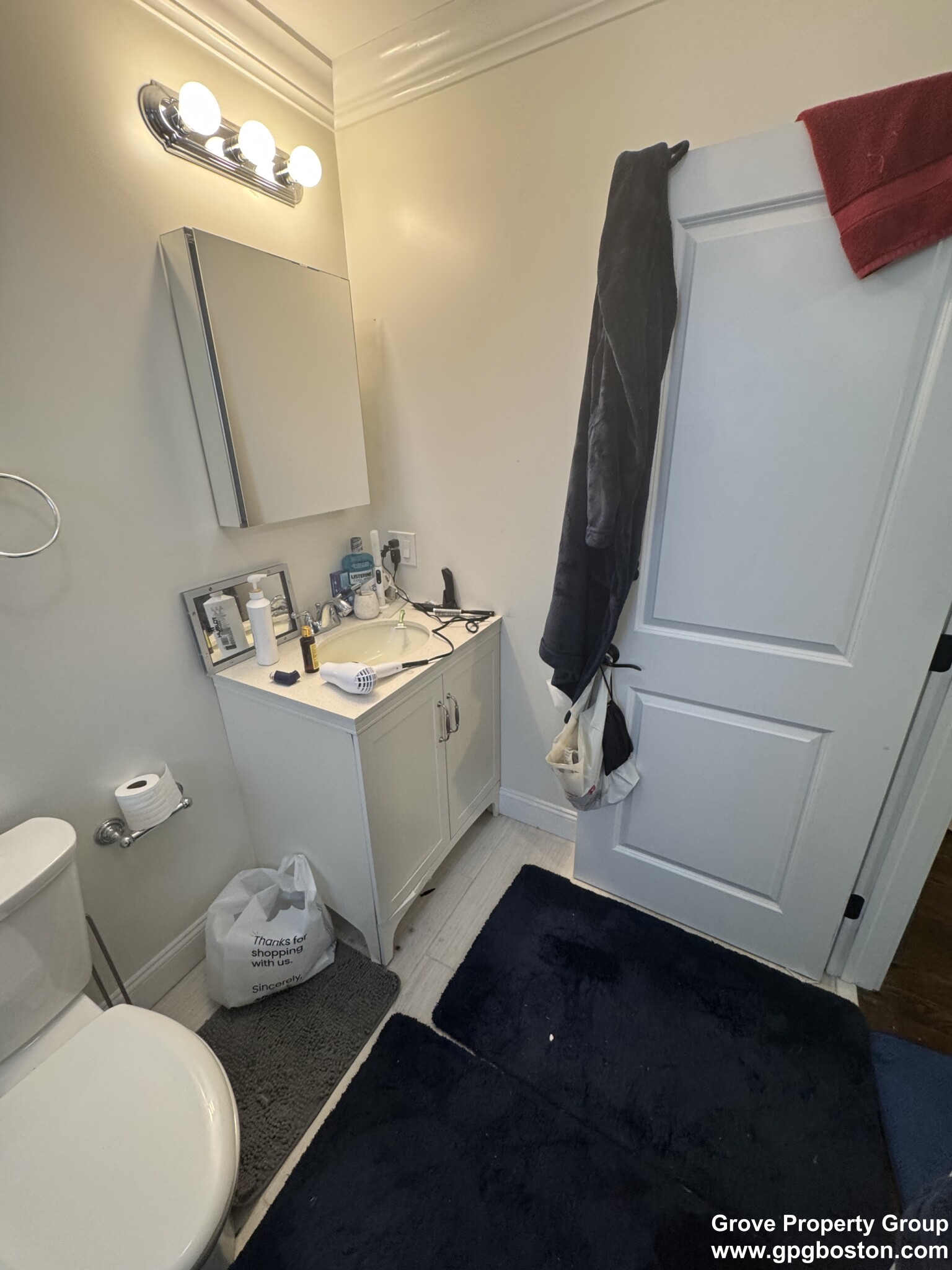 3 bed, 2 bath apartment for rent at 244 Paris St Unit 1, East Boston — photo 4 of 12