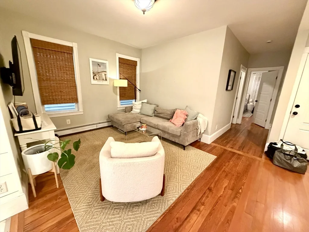 2 bed, 2 bath apartment for rent at 244 W 3rd Unit 2, South Boston — photo 5 of 18