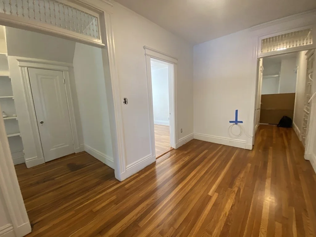 4 bed, 1 bath apartment for rent at 244 Winchester St Unit 1, Brookline — photo 6 of 11
