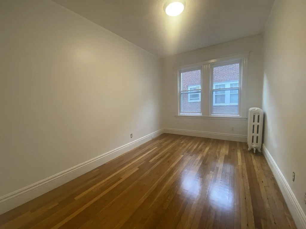 4 bed, 1 bath apartment for rent at 244 Winchester St Unit 1, Brookline — photo 8 of 11