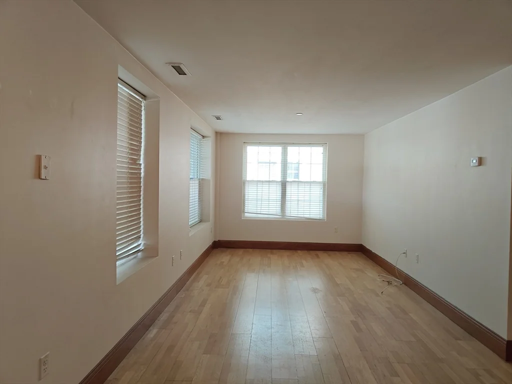 2 bed, 2 bath apartment for rent at 2440 Massachusetts Ave Unit 1, North Cambridge — photo 3 of 10