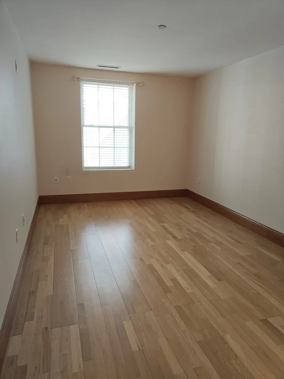 2 bed, 2 bath apartment for rent at 2440 Massachusetts Ave Unit 1, North Cambridge — photo 8 of 10