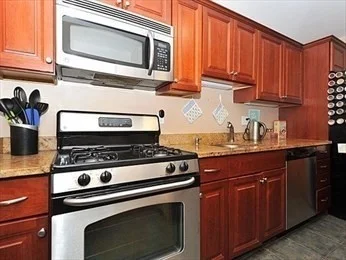 1 bed, 1 bath apartment for rent at 2440 Massachusetts Ave Unit 11, North Cambridge — photo 5 of 12