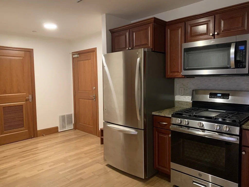 2 bed, 2 bath apartment for rent at 2440 Massachusetts Ave Unit 17, North Cambridge — photo 6 of 12