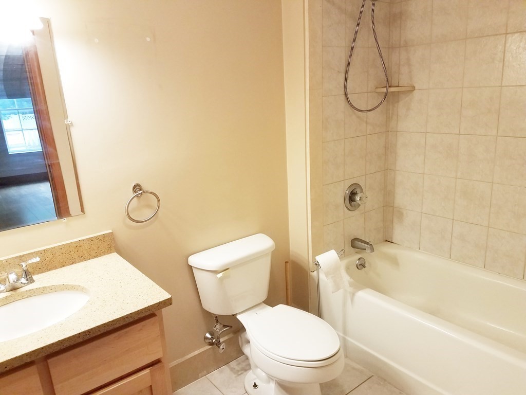 2 bed, 2 bath apartment for rent at 2440 Massachusetts Ave Unit 7, Cambridge — photo 7 of 14