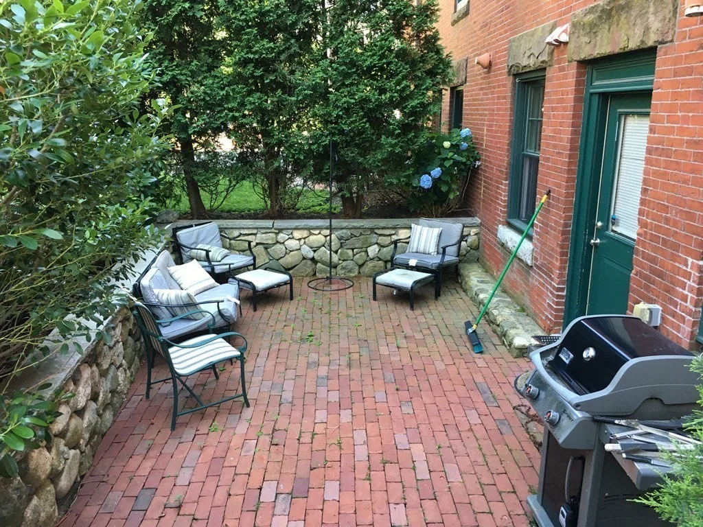 1 bed, 1 bath apartment for rent at 245 Beacon St Unit 1, Ward Two