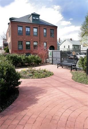 1 bed, 1 bath apartment for rent at 245 Beacon St Unit 4, Somerville — photo 8 of 8