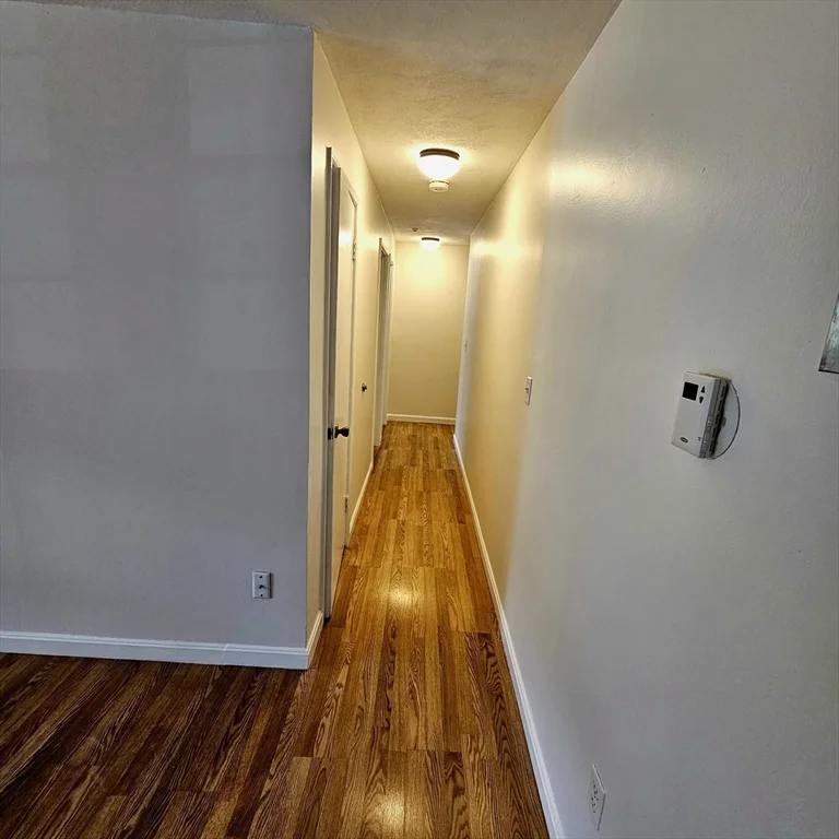 2 bed, 1 bath apartment for rent at 245 Boston Post Rd Unit 7, Marlborough — photo 7 of 10