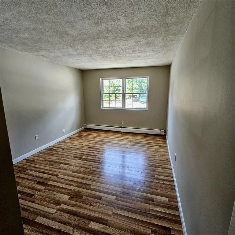 2 bed, 1 bath apartment for rent at 245 Boston Post Rd Unit 7, Marlborough — photo 8 of 10