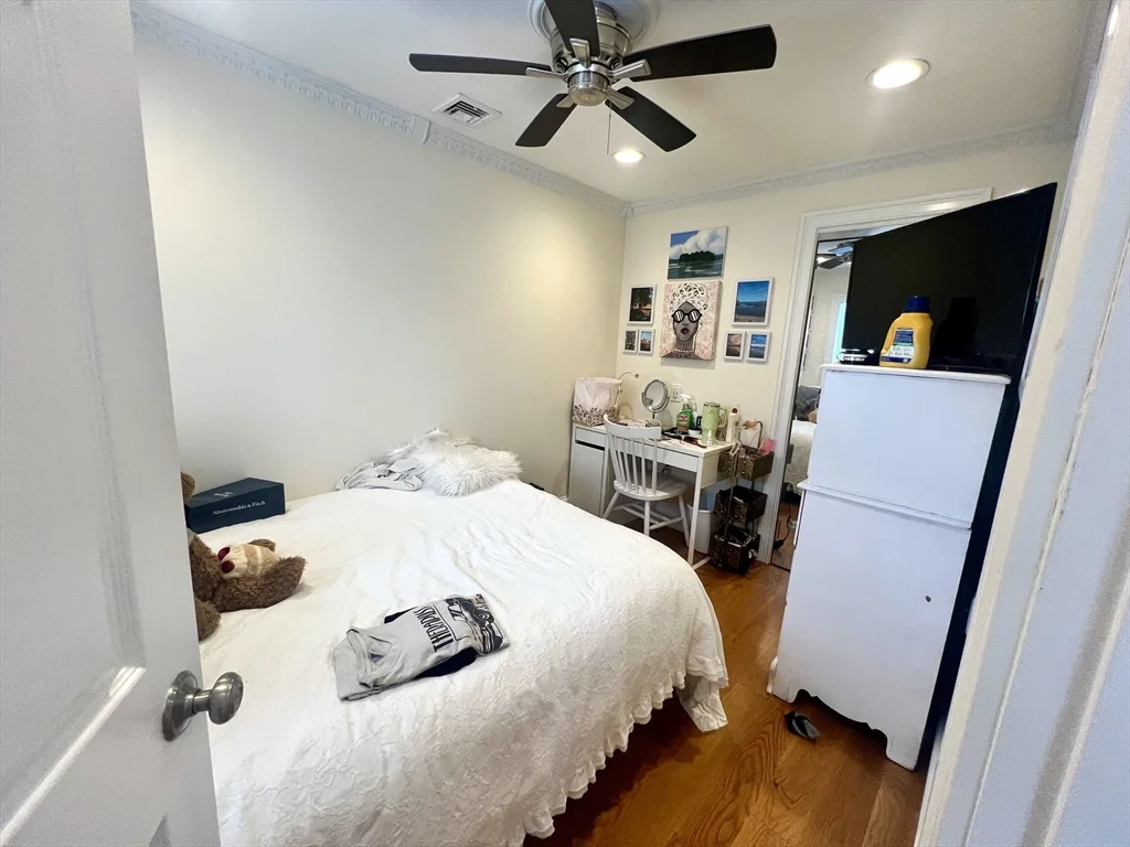 2 bed, 1 bath apartment for rent at 245 E St Unit 3, South Boston — photo 10 of 19