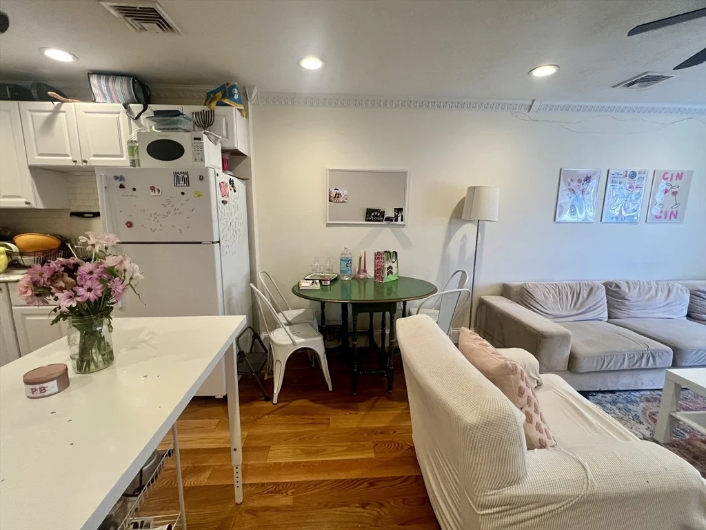 2 bed, 1 bath apartment for rent at 245 E St Unit 3, South Boston — photo 2 of 19