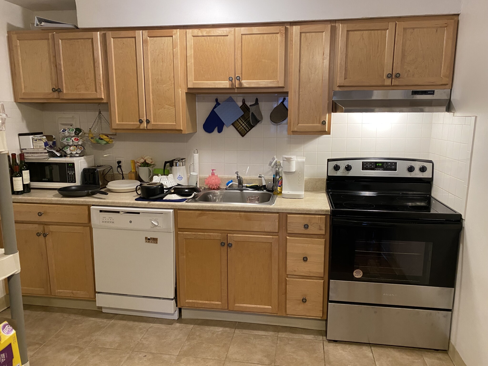 2 bed, 1 bath apartment for rent at 245 Kelton St Unit 23, Brighton