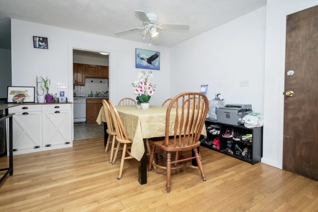 2 bed, 1 bath apartment for rent at 245 Lafayette St Unit 2D, Salem — photo 4 of 17