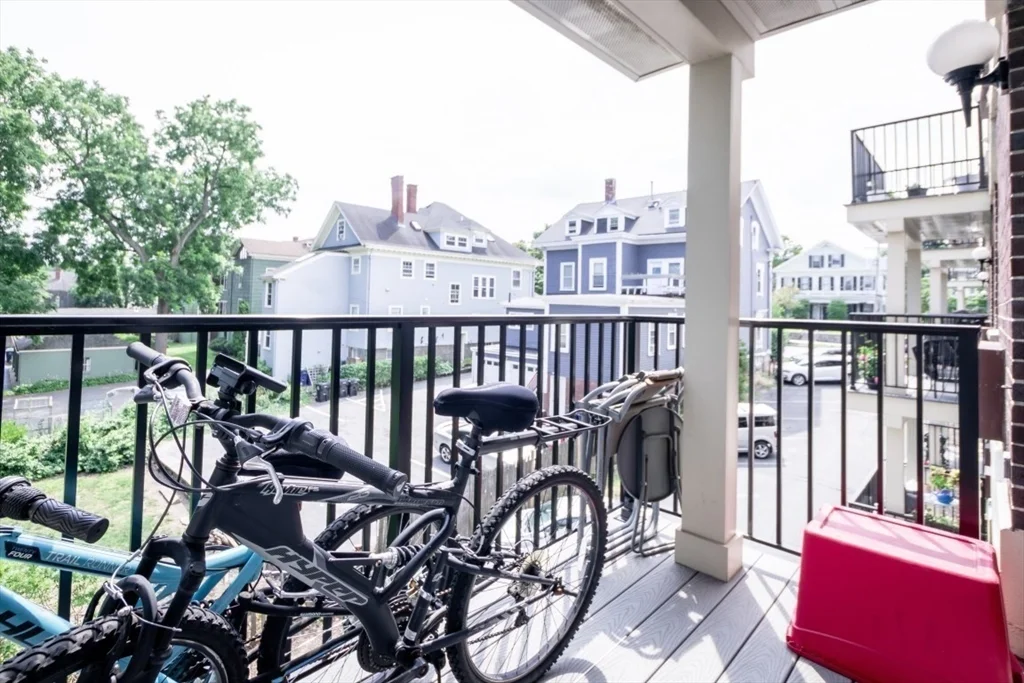 2 bed, 1 bath apartment for rent at 245 Lafayette St Unit 2D, Salem — photo 14 of 17