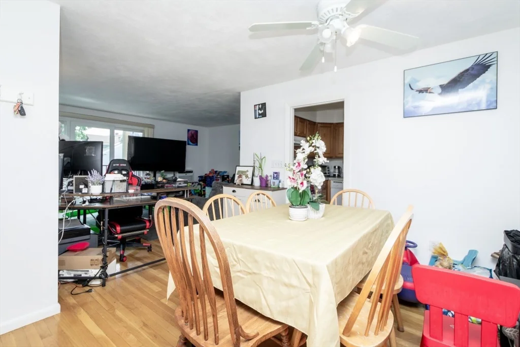 2 bed, 1 bath apartment for rent at 245 Lafayette St Unit 2D, Salem — photo 3 of 17