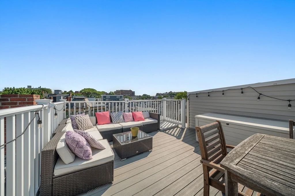 2 bed, 1 bath apartment for rent at 245 West Fifth St Unit 3, South Boston — photo 8 of 9