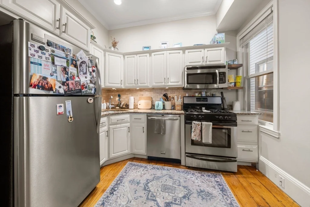 2 bed, 1 bath apartment for rent at 245 West Fifth St Unit 3, South Boston — photo 7 of 9