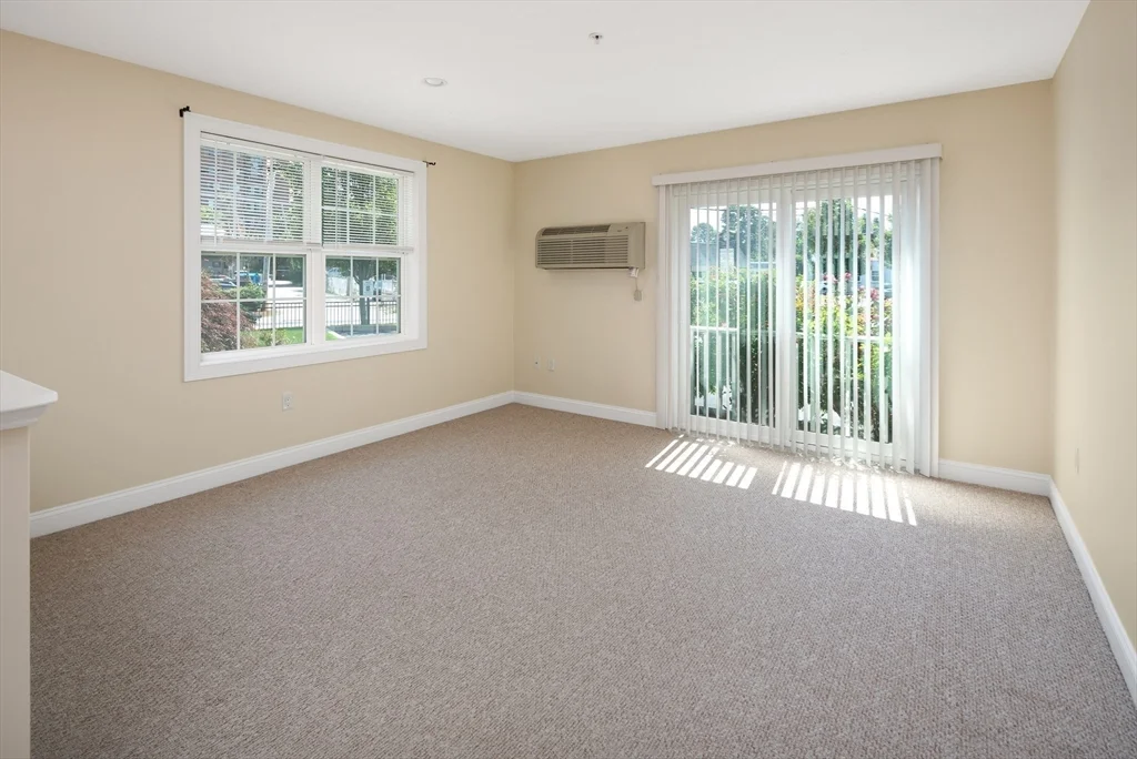 2 bed, 2 bath apartment for rent at 245 Willard St Unit 5, West Quincy — photo 5 of 11