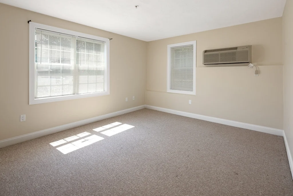 2 bed, 2 bath apartment for rent at 245 Willard St Unit 5, West Quincy — photo 11 of 11