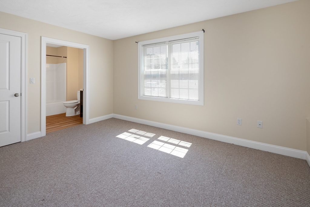 2 bed, 2 bath apartment for rent at 245 Willard St Unit 6, West Quincy — photo 10 of 10
