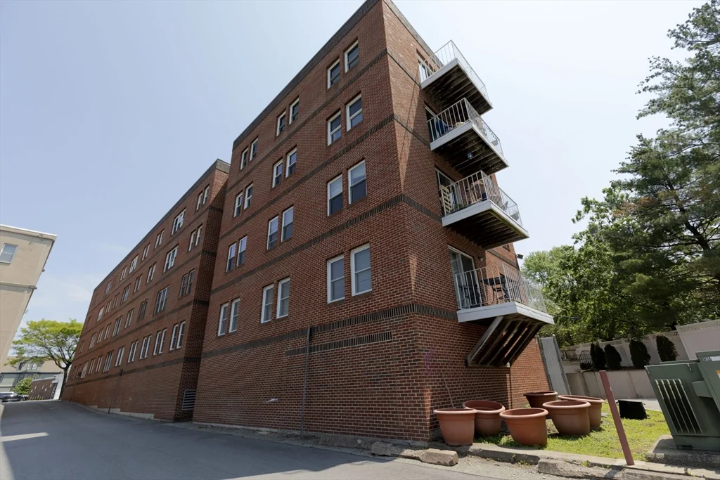1 bed, 1 bath apartment for rent at 2456 Massachusetts Ave Unit 104, North Cambridge — photo 24 of 25