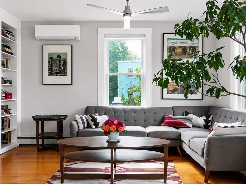 3 bed, 2 bath apartment for rent at 246 Cypress St Unit 4, Brookline — photo 6 of 33