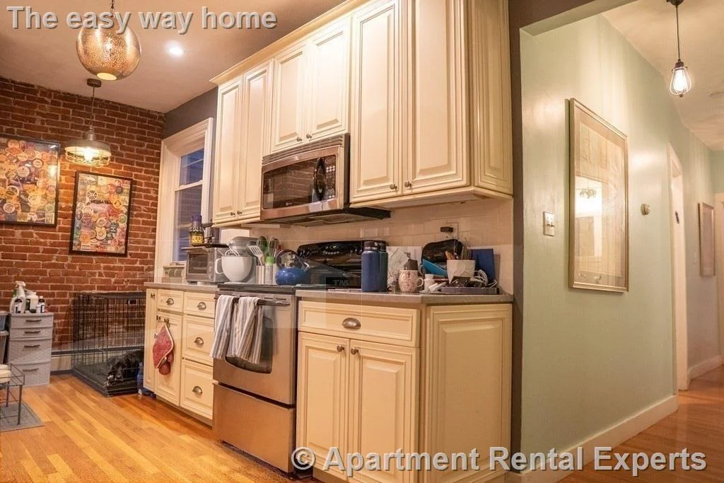 2 bed, 1 bath apartment for rent at 246 Hampshire St Unit 2, Inman Square — photo 10 of 21