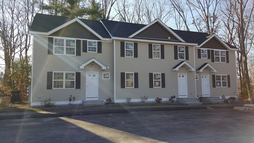 2 bed, 1 bath apartment for rent at 246 High Street Ext Unit 14, Lancaster — photo 3 of 20