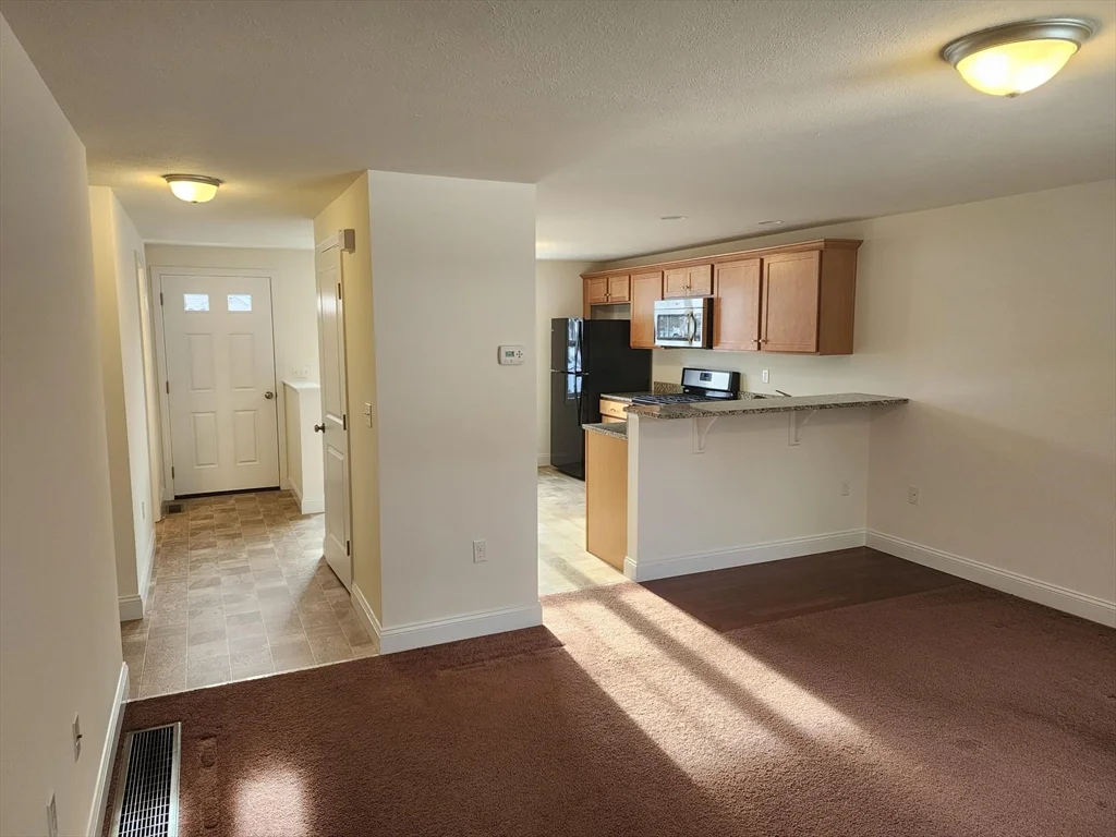 2 bed, 1 bath apartment for rent at 246 High Street Ext Unit 14, Lancaster — photo 12 of 20