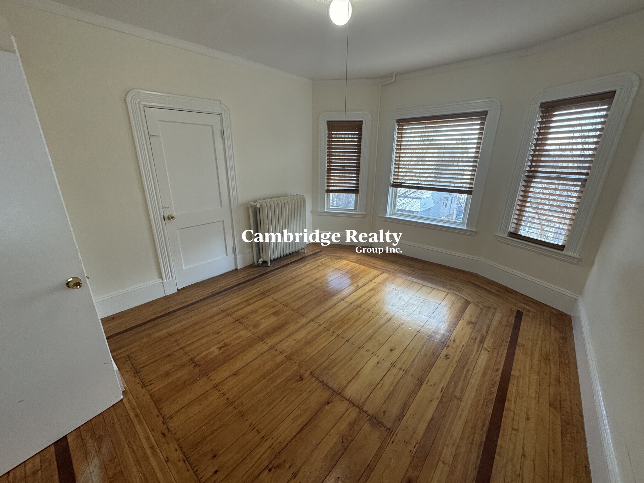 3 bed, 1 bath apartment for rent at 246 Highland Ave Unit 2T, Powder House Square — photo 9 of 22