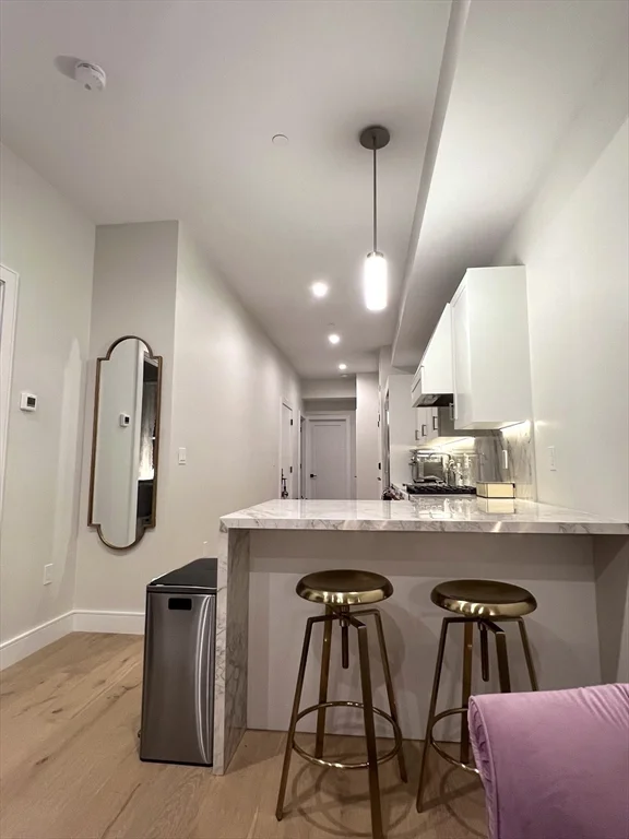2 bed, 1 bath apartment for rent at 246 Newbury Unit 1, Back Bay — photo 3 of 17