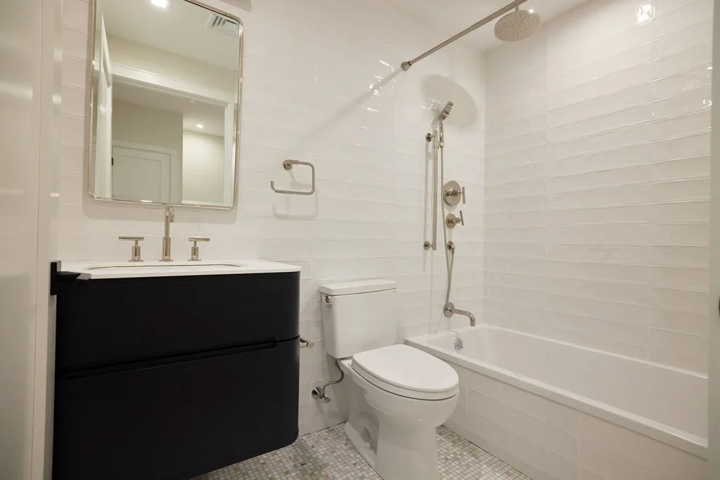 3 bed, 2 bath apartment for rent at 246 Newbury Unit PH, Back Bay — photo 11 of 33