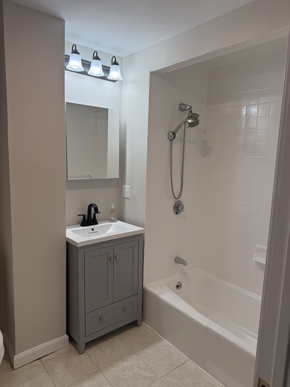 2 bed, 1 bath apartment for rent at 246 Webster St Unit 2, East Boston — photo 8 of 14