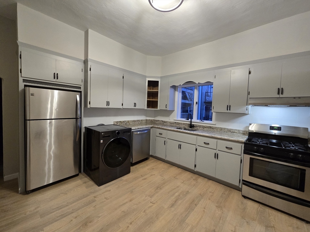 2 bed, 1 bath apartment for rent at 246 Webster St Unit 2, East Boston — photo 12 of 14