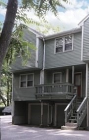 3 bed, 2 bath apartment for rent at 246B Allston St Unit 246B, Brighton — photo 1 of 12