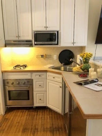 Studio bed, 1 bath apartment for rent at 247 Beacon St Unit 3, Back Bay — photo 7 of 14