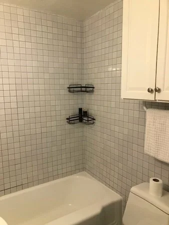 Studio bed, 1 bath apartment for rent at 247 Beacon St Unit 3, Back Bay — photo 10 of 14