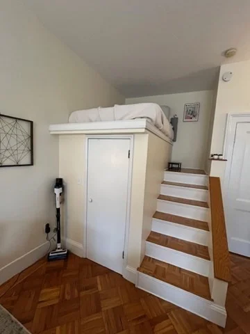 Studio bed, 1 bath apartment for rent at 247 Beacon St Unit 5, Back Bay — photo 3 of 14